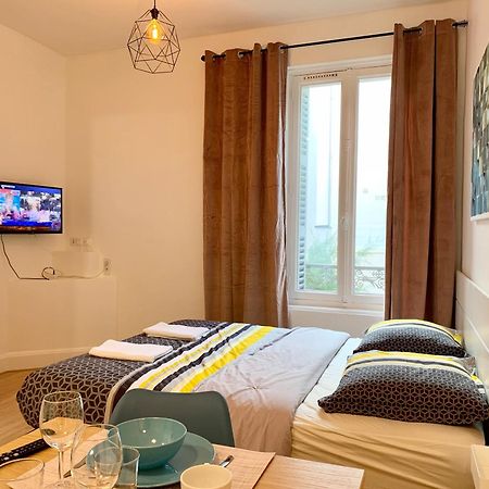 L'Allier 11 - Hypercentre - Parking - Thermes Apartment Vichy Bagian luar foto