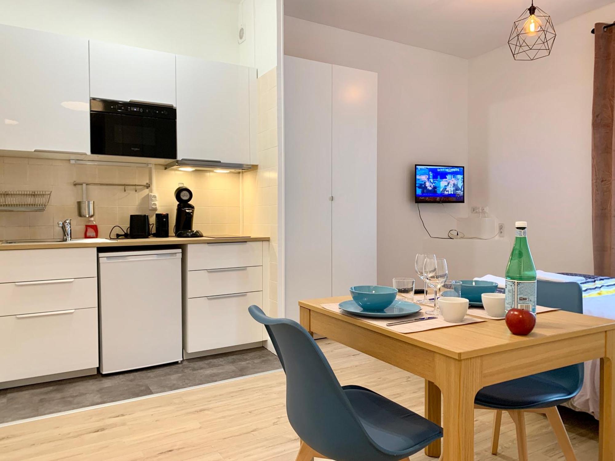 L'Allier 11 - Hypercentre - Parking - Thermes Apartment Vichy Bagian luar foto